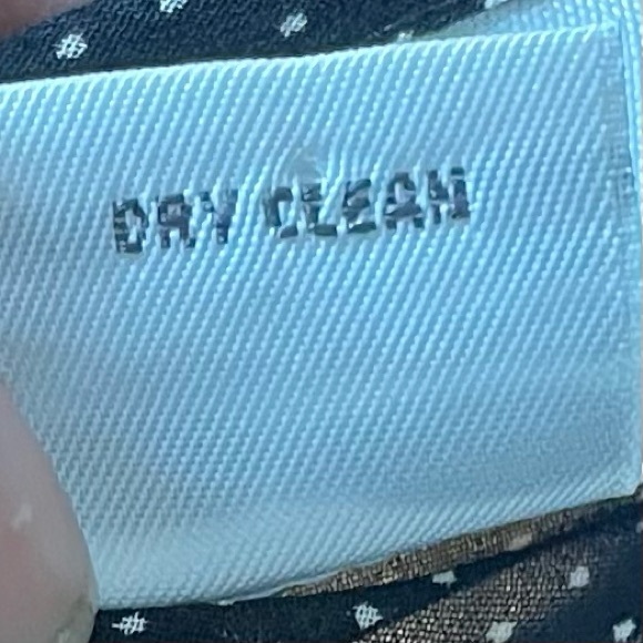 LOFT- Black and White Dotted Wrap Blouse Size 12 - Picture 5 of 5